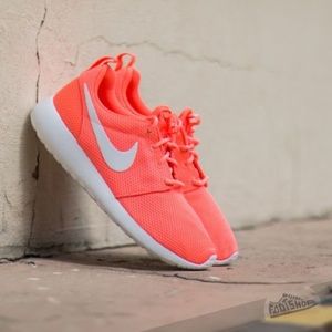 Women’s Nike Roshes bright mango - size 9